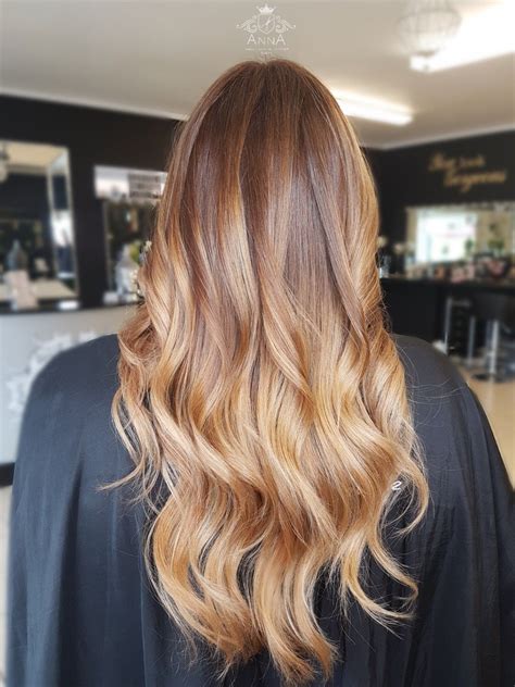 Balayage Honey Blonde