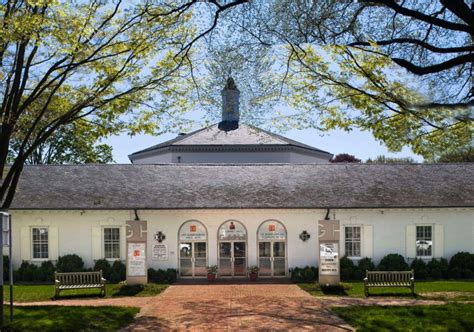 East Hampton Community
