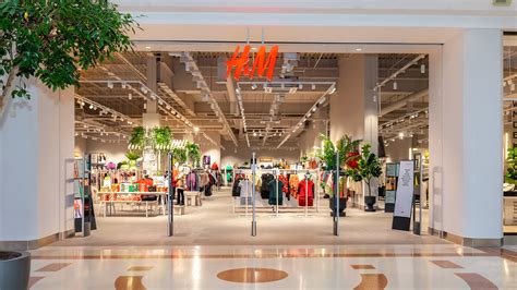 H&M Store Directory