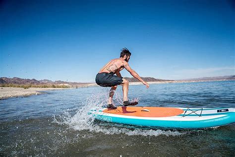 Hard Paddle Board Maneuverability