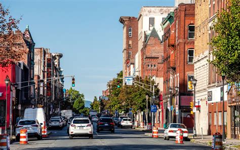 Holyoke MA Economy