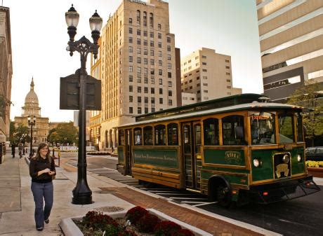 Lansing Transportation 60438