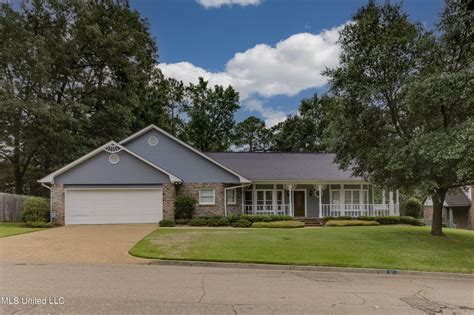 Real Estate Housing Clinton MS 39056