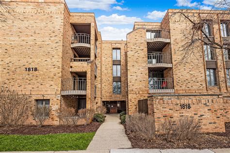 Shorewood Neighborhood