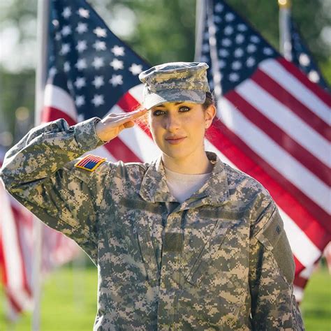 Women in the military breaking barriers