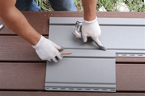 Board and Batten Vinyl Siding Installation