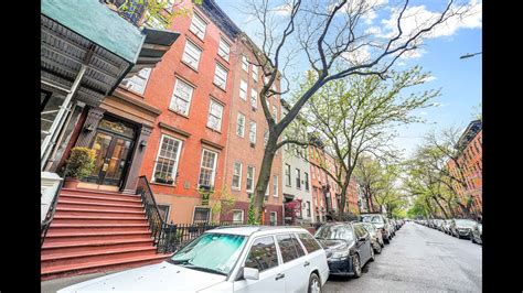 Chelsea brownstones