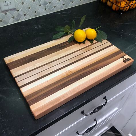 Choosing End Grain Cutting Board