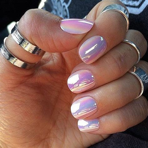 Chrome Nail Color Trends