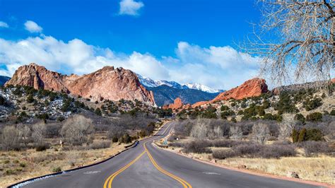 Exploring Colorado Springs by Car