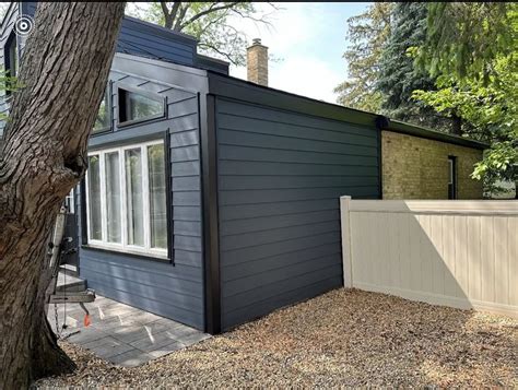 Dusk blue vinyl siding