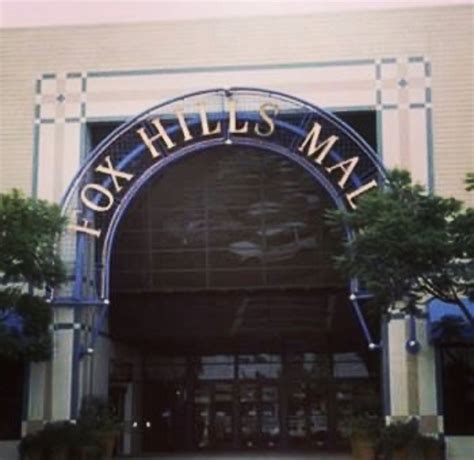 Fox Hills Neighborhood