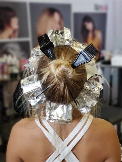 Halo Hair Color Technique