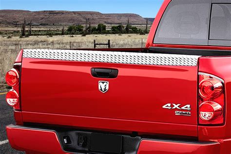 Lund Genesis Running Boards