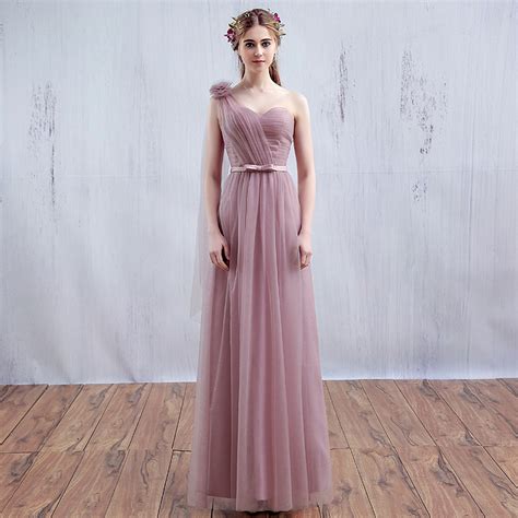 Mauve Dresses for Every Occasion