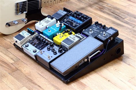 pedal board guitar