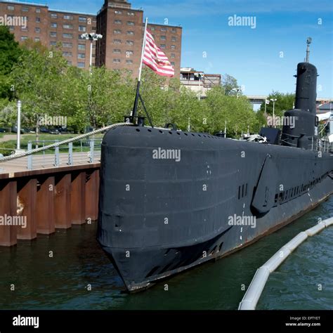 USS Croaker